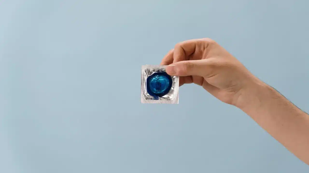 Condom Clean Needle