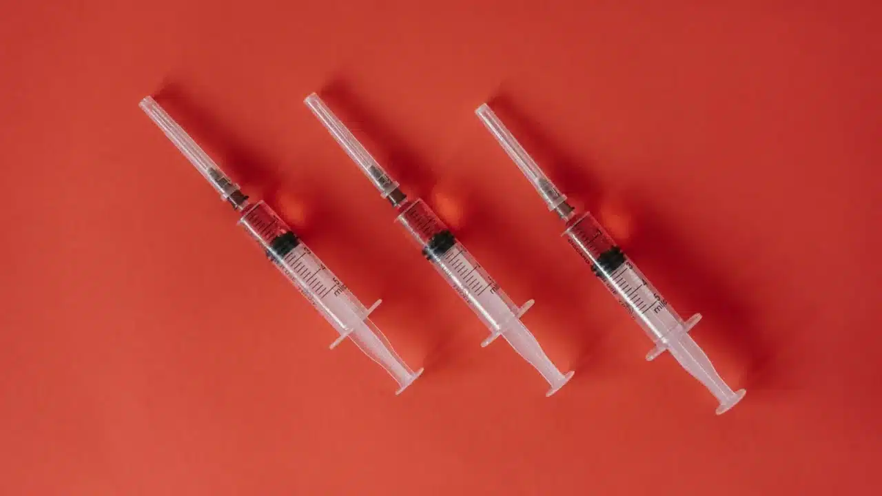 HPV Vaccine Syringe