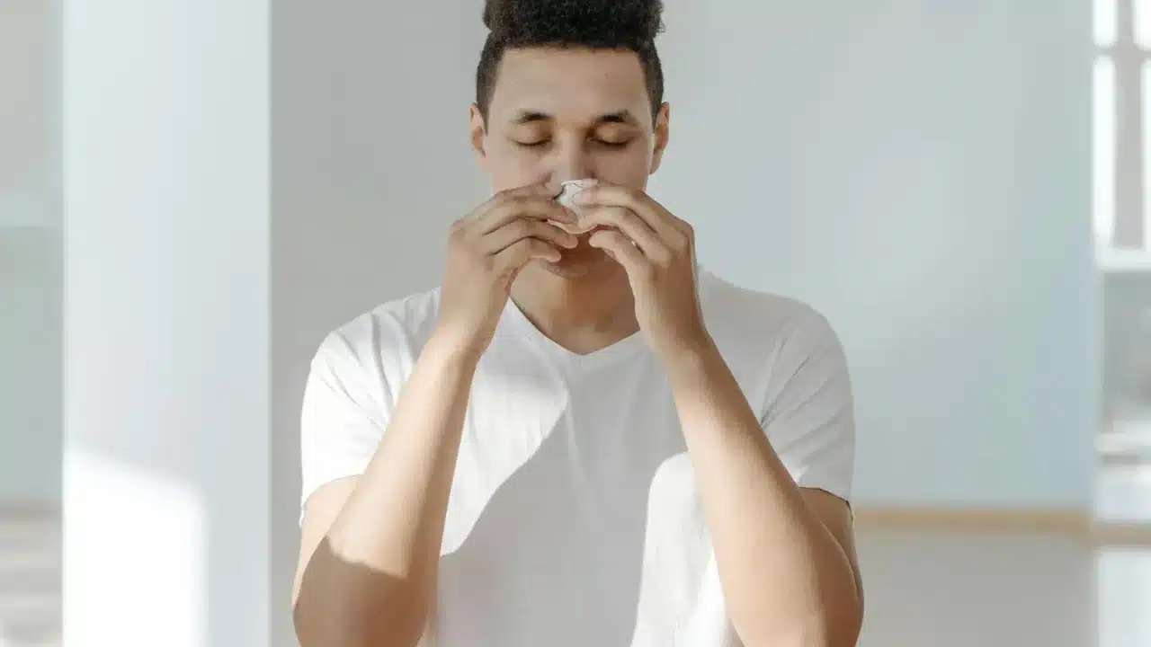 Penyebab Sinusitis: Mengapa Anda Mengalaminya? 4 Nasal Anatomy Deviated Septum Nasal Polyps