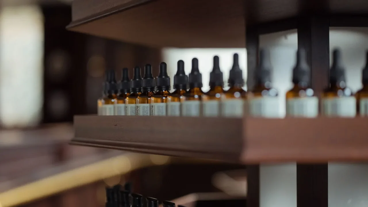Product Selection Oil Bottle