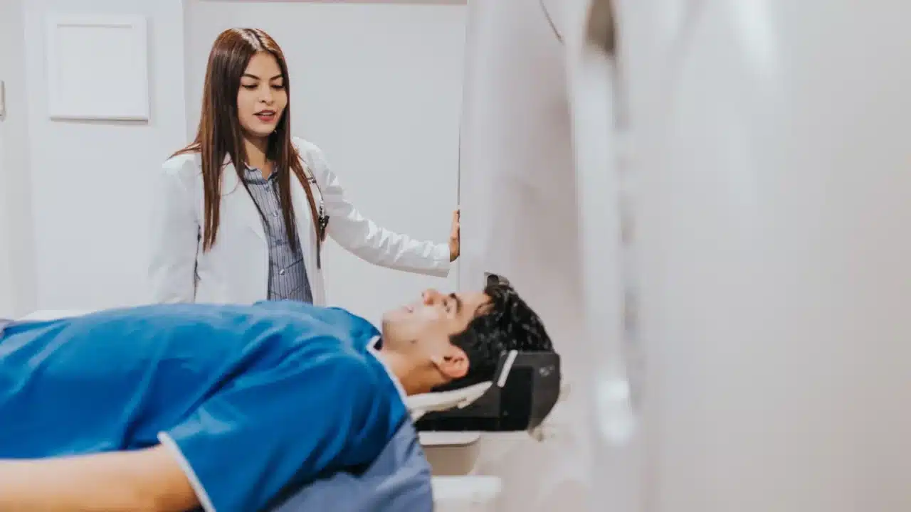 Jenis-jenis Stroke: Pahami Perbedaan & Penanganannya 2 Brain Health Medical Checkup