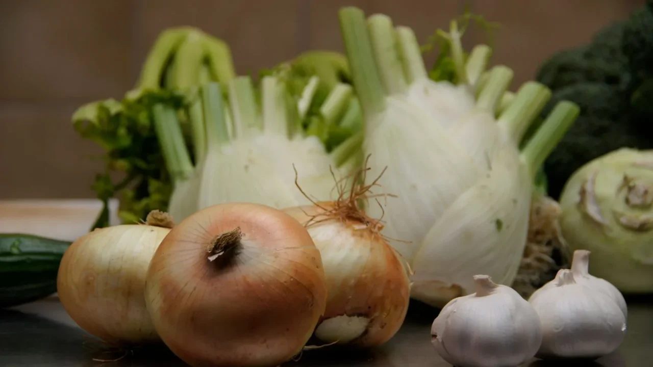 Makanan untuk Penderita Batu Ginjal: Panduan Lengkap 2 Healthy Food Fresh Vegetables