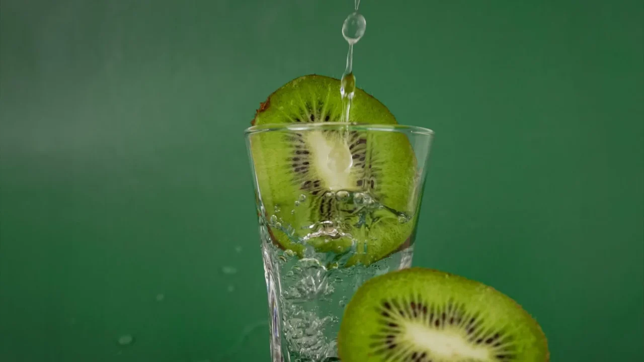 Cara Mengobati Ambeien Saat Hamil: Panduan Aman & Efektif 3 Healthy Food Water Glass