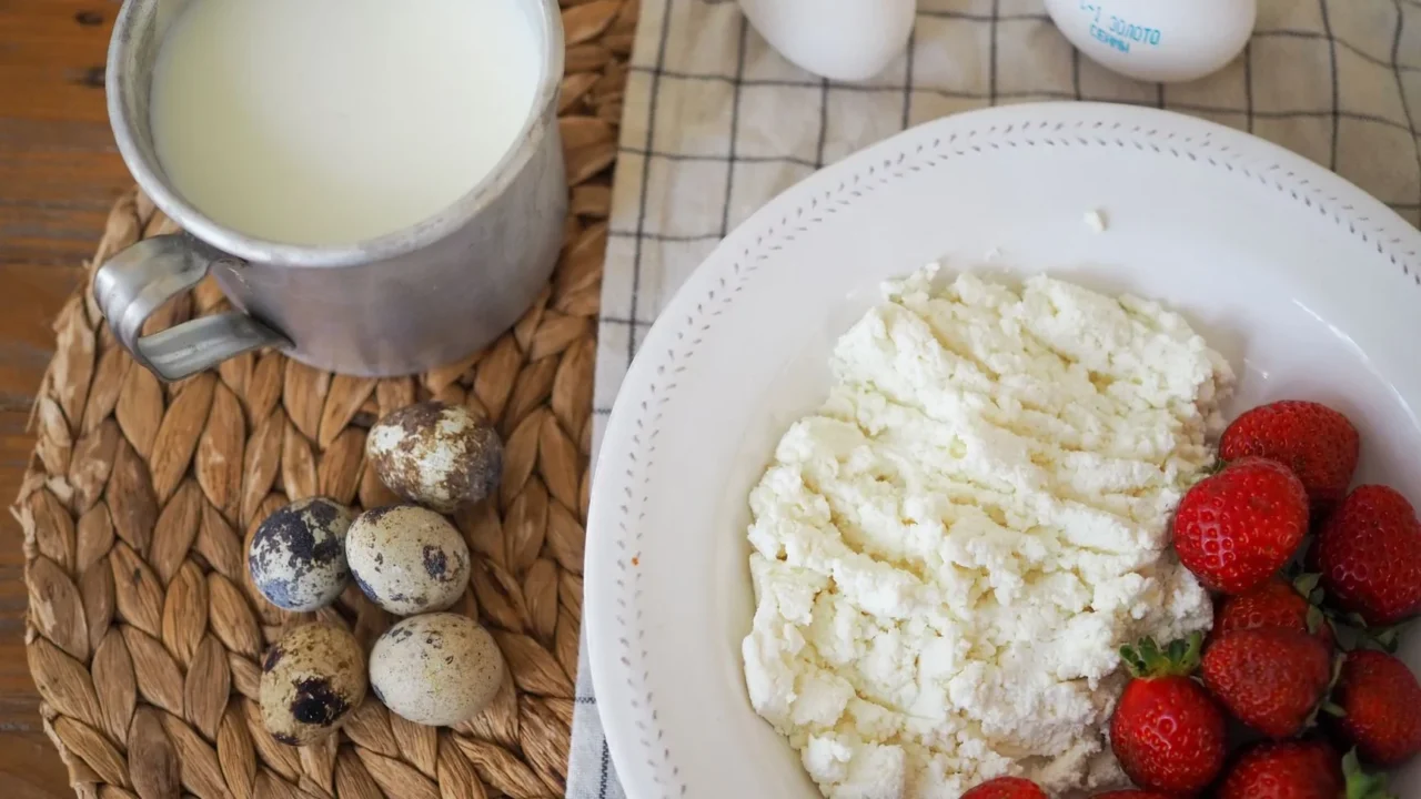 Makanan untuk Penderita Batu Ginjal: Panduan Lengkap 4 Milk Cheese