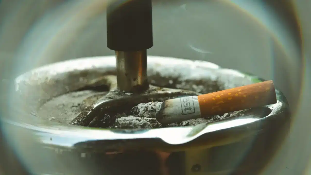 Nicotine Addiction Cigarette