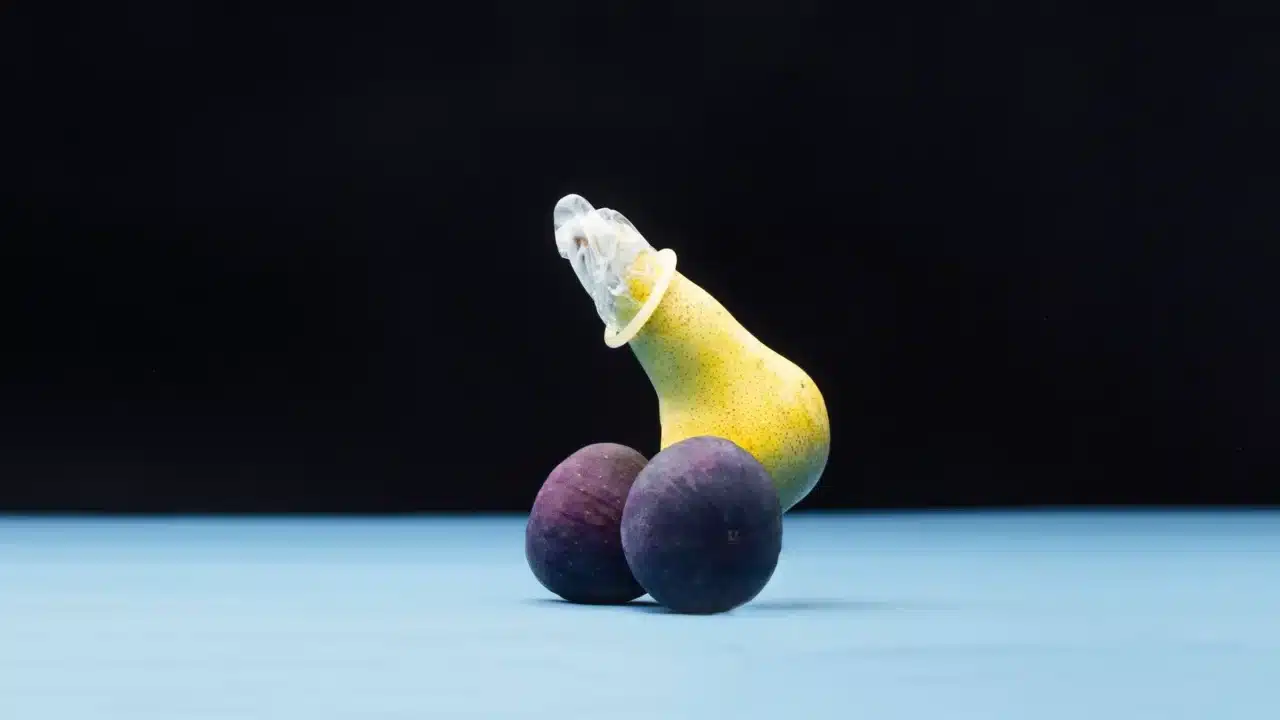 Apa Itu Radang Panggul? Gejala, Penyebab & Pengobatan 4 Sexual Health Condom Unprotected Sex