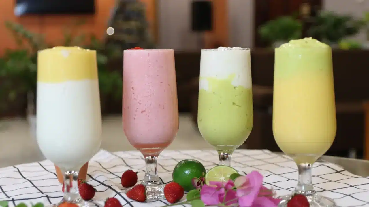 fruit smoothie avocado shake