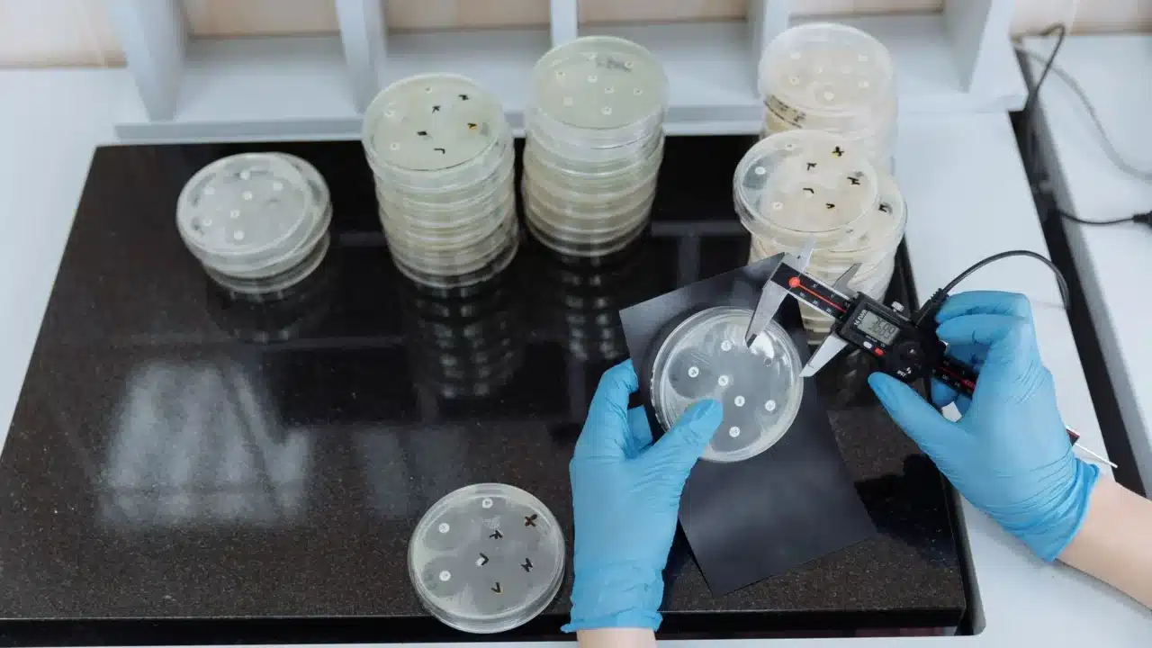 Scientific Research Cell Protection