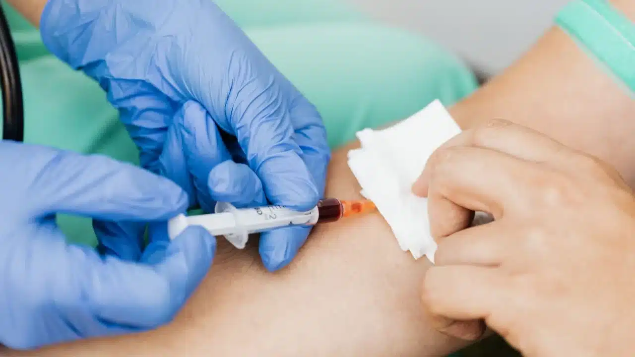 arm skin doctor examination
