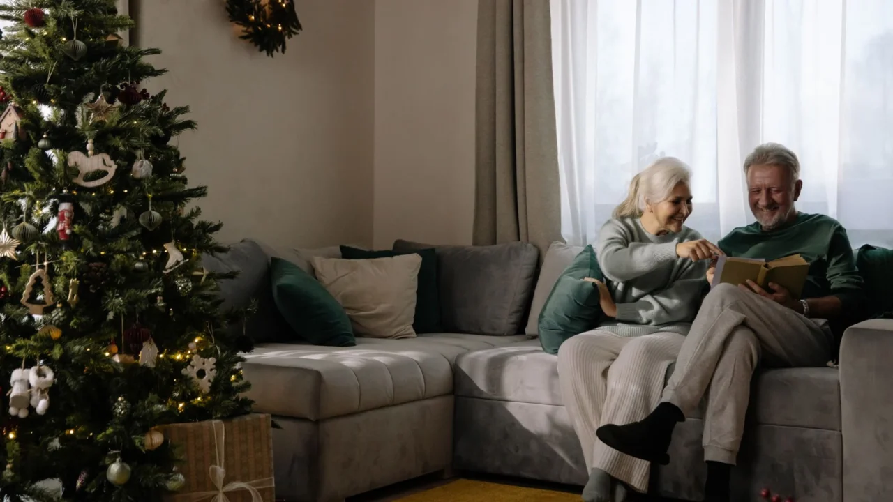 Faktor Risiko Stroke: Pemicu, Deteksi, dan Pencegahan 1 elderly couple family tree